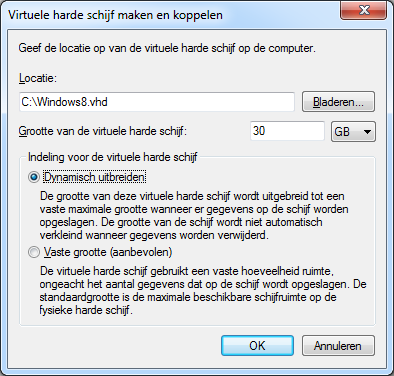 Afbeelding 4: Je hoeft alleen locatie, naam en grootte op te geven. Vergeet het vinkje bij Dynamisch uitbreiden niet. Voor dit artikel plaats ik de schijf in de hoofdirectory van C:, als je zelf bezig gaat kun je beter een nette locatie, zoals C:\Users\<gebruikersnaam>\Documents\Virtual Machines kiezen.